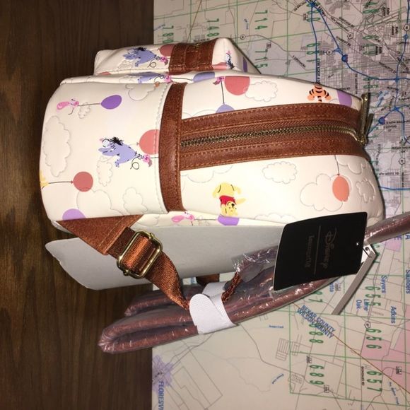 Loungefly Winnie the Pooh balloons mini backpack